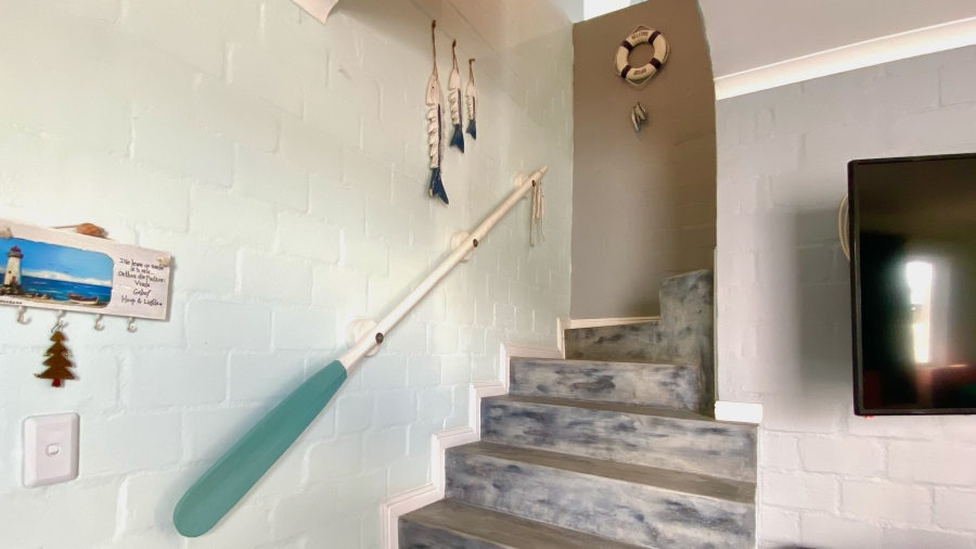 5 Bedroom Property for Sale in Dwarskersbos Western Cape